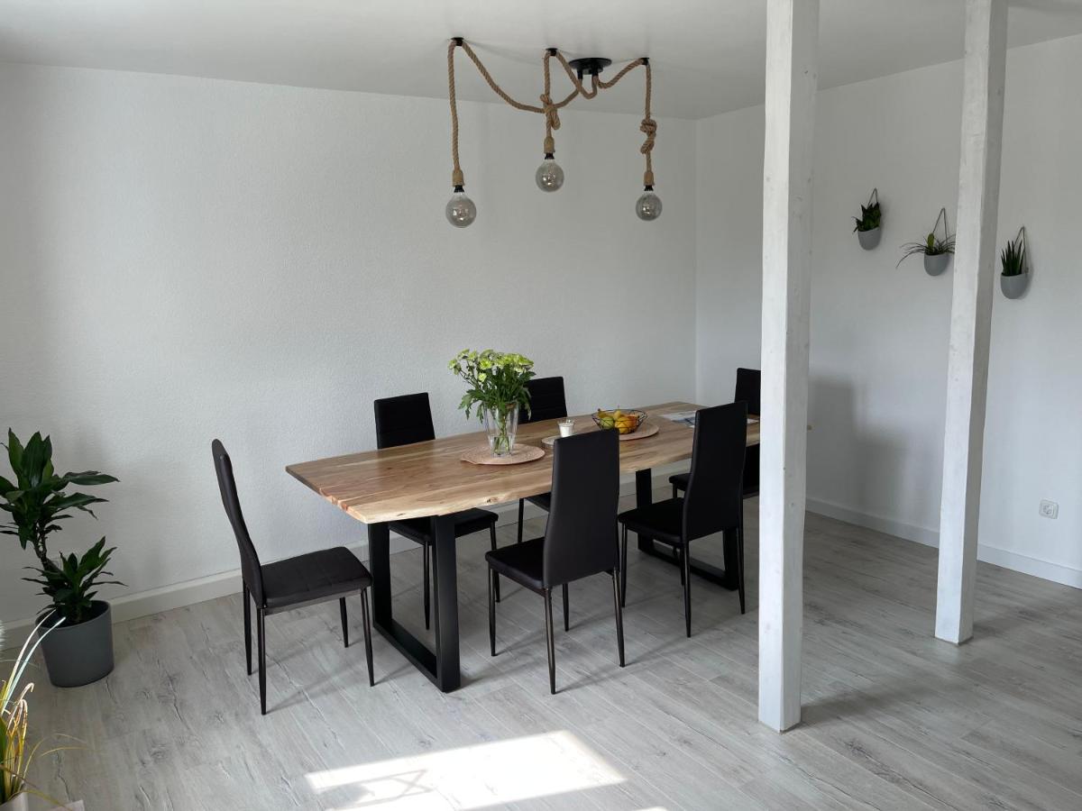 Neu Auszeit In Moderner Wohnung In Seen-Naehe Markkleeberg Eksteriør billede
